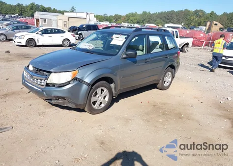 2011 Subaru Forester 2.5X z USA, uszkodzony, nr VIN JF2SHABC4BH776281